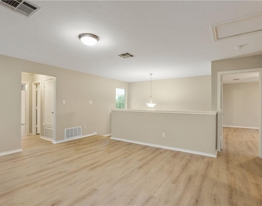 299 Brandons Way - Photo Thumbnail 12