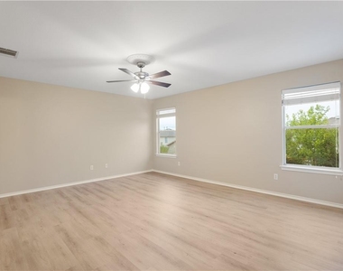 299 Brandons Way - Photo Thumbnail 15