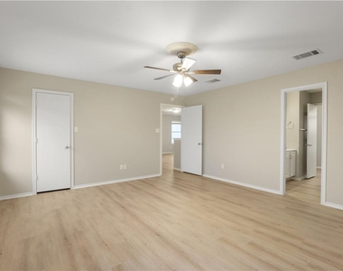 299 Brandons Way - Photo Thumbnail 14