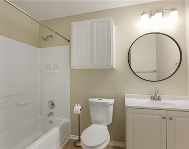 299 Brandons Way - Photo Thumbnail 19