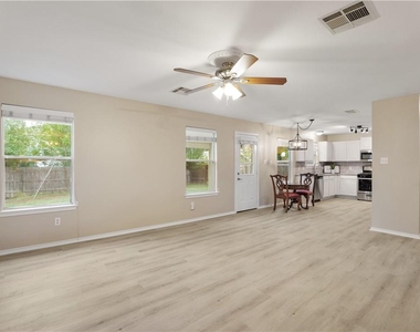 299 Brandons Way - Photo Thumbnail 5