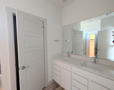 261 Centuryplant Rd - Photo Thumbnail 11
