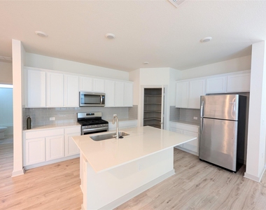261 Centuryplant Rd - Photo Thumbnail 3