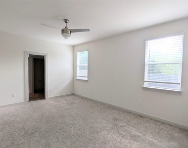 261 Centuryplant Rd - Photo Thumbnail 8
