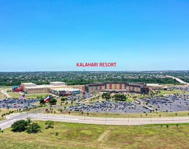 1005 Rolling Ridge Dr - Photo Thumbnail 15