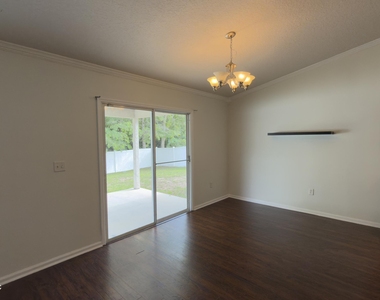 86092 Augustus Avenue - Photo Thumbnail 4