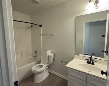 86092 Augustus Avenue - Photo Thumbnail 12