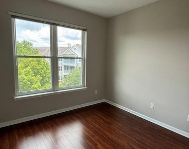 13364 Beach Boulevard - Photo Thumbnail 10