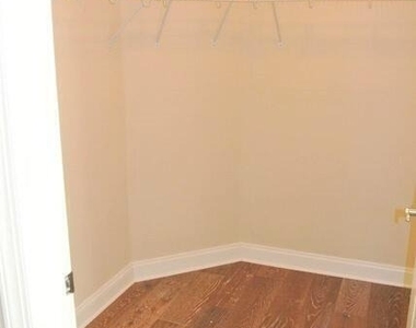 1431 Riverplace Boulevard - Photo Thumbnail 33