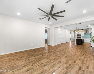 73 Bluebonnet Way - Photo Thumbnail 5