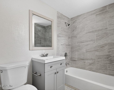 845 Ontario Street - Photo Thumbnail 26