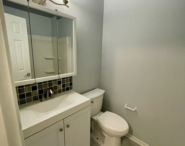 2367 Carnation Drive - Photo Thumbnail 12