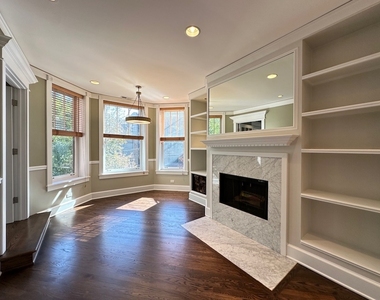 3614 N Bosworth Avenue - Photo Thumbnail 10