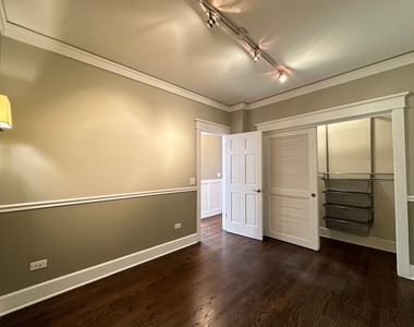 3614 N Bosworth Avenue - Photo Thumbnail 14