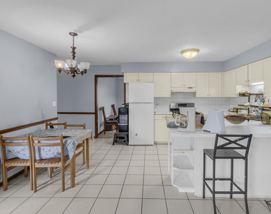 7736 W 157th Place - Photo Thumbnail 3