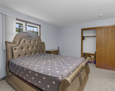 7736 W 157th Place - Photo Thumbnail 12
