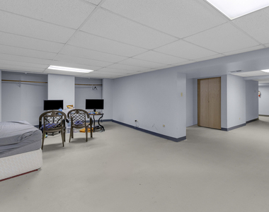 7736 W 157th Place - Photo Thumbnail 4