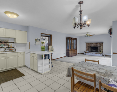 7736 W 157th Place - Photo Thumbnail 20