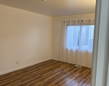 3008 Roberts Drive - Photo Thumbnail 13