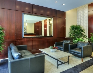 807 Davis Street - Photo Thumbnail 17
