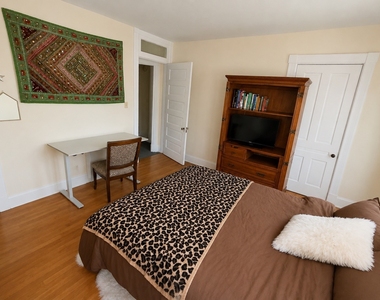 519 Hamilton Street - Photo Thumbnail 7