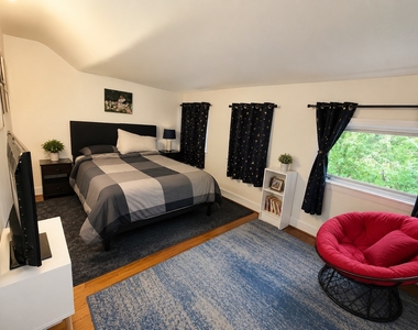 519 Hamilton Street - Photo Thumbnail 9
