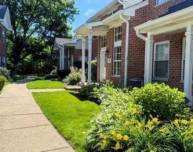 5 Dewalt Court - Photo Thumbnail 1