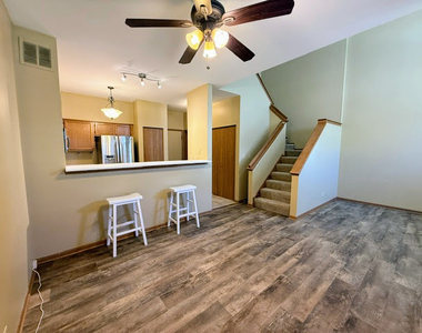 5 Dewalt Court - Photo Thumbnail 5