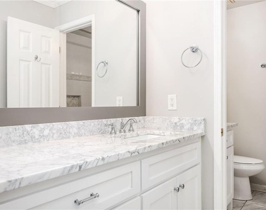 4303 Pine Heights Drive Ne - Photo Thumbnail 16