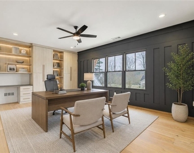 555 Lower Birmingham Road - Photo Thumbnail 8