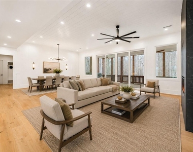 555 Lower Birmingham Road - Photo Thumbnail 5