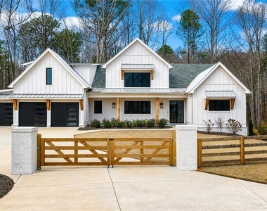 555 Lower Birmingham Road - Photo Thumbnail 1