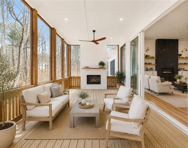 555 Lower Birmingham Road - Photo Thumbnail 9