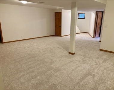 244 Knoll Street - Photo Thumbnail 18