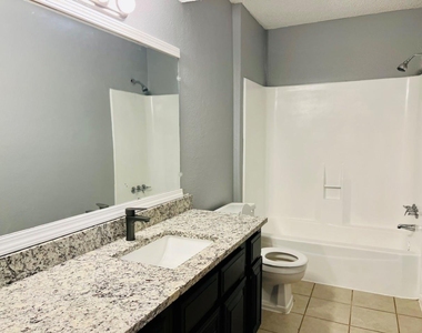 7627 Candlegreen Lane - Photo Thumbnail 25