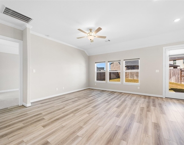 17681 Rosette Grass Drive - Photo Thumbnail 20