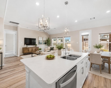 17681 Rosette Grass Drive - Photo Thumbnail 7