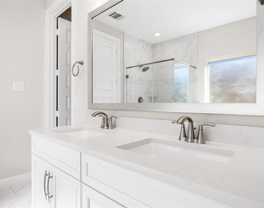 17681 Rosette Grass Drive - Photo Thumbnail 25