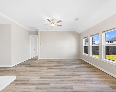 17681 Rosette Grass Drive - Photo Thumbnail 16