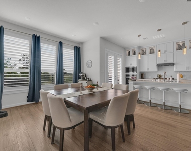 16531 Lake Austin Street - Photo Thumbnail 8