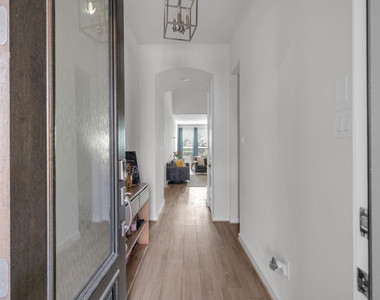 16531 Lake Austin Street - Photo Thumbnail 2