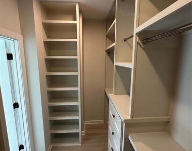 2032 W Tidwell Road - Photo Thumbnail 14