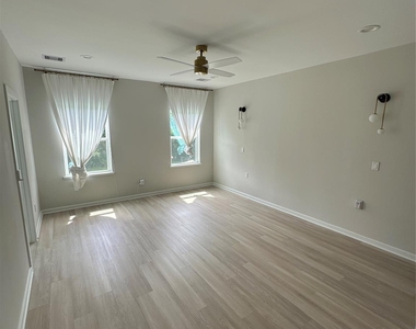 2032 W Tidwell Road - Photo Thumbnail 7