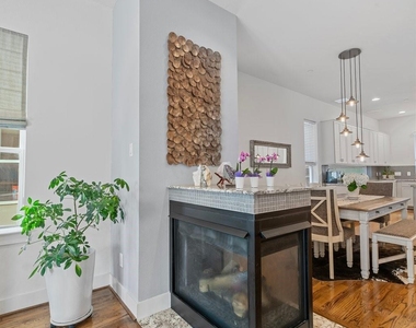 1804 Prospect Street - Photo Thumbnail 12