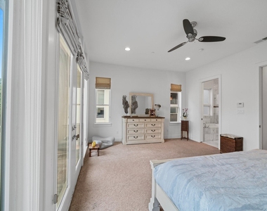 1804 Prospect Street - Photo Thumbnail 28