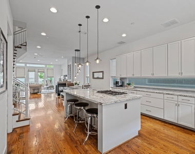 1804 Prospect Street - Photo Thumbnail 17