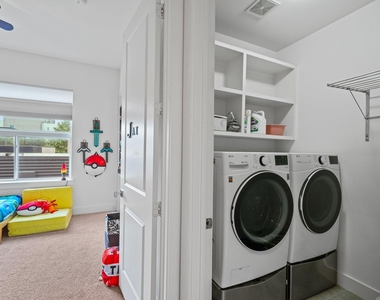 1804 Prospect Street - Photo Thumbnail 38