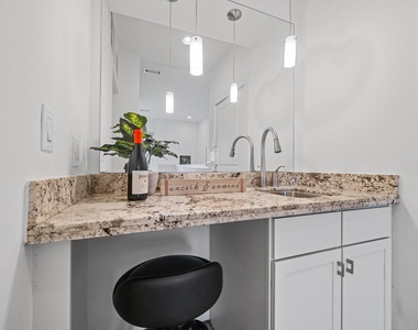 1804 Prospect Street - Photo Thumbnail 42