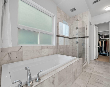 1804 Prospect Street - Photo Thumbnail 29
