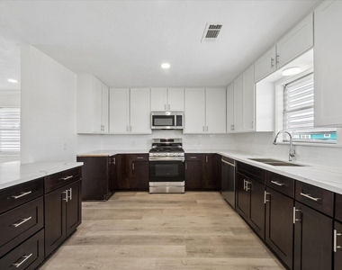1079 Redfish Street - Photo Thumbnail 6